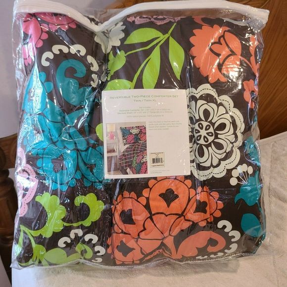 NWT Vera Bradley Twin‎ Comforter set in Lola - Picture 3 of 3
